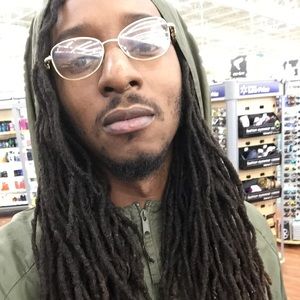 Meet your Posher, Stacey